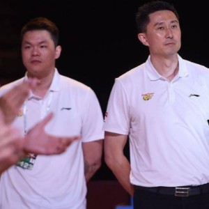 广东队3人起飞，杜锋朱芳雨看错1名外援，前锋黑马将支援辽粤大战